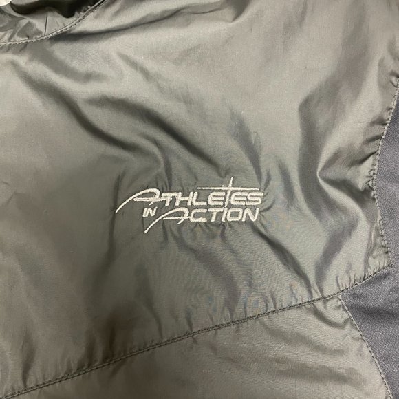 Nike Athletes in Action Golf Shield Full Zip Jacket, Size Large - Picture 3 of 6